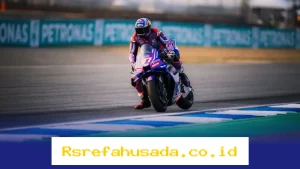 Andrea Dovizioso Ajarkan Teknik Pengereman Spesial kepada Toprak Razgatlioglu!