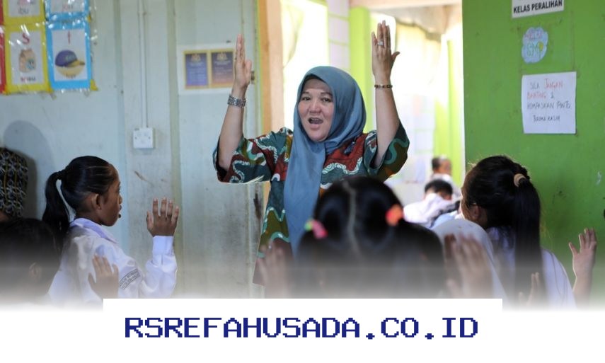 Dukungan Pemerintah Pusat untuk Bayar Gaji Guru PPPK Paruh Waktu Jadi Sorotan!