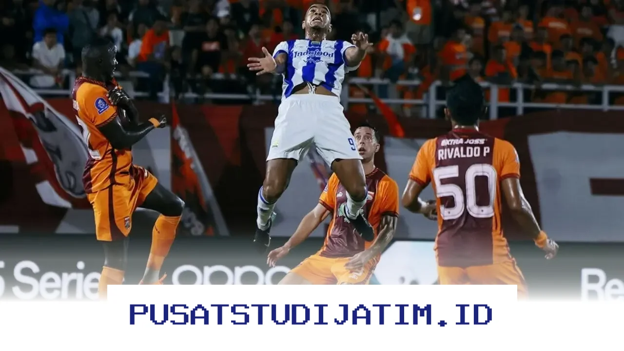 Gol Penalti Mariano Peralta Gagalkan Kemenangan Persib Bandung atas Borneo FC dengan Skor 1-1!