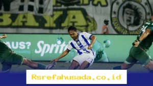 Klasemen Liga 1 Terbaru: Persib Bandung Tetap Puncaki Tabel Usai Imbang Lawan Persebaya