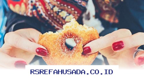 Mengapa Puasa Memicu Keinginan Makan Manis? Ini Penjelasan Saintifiknya!