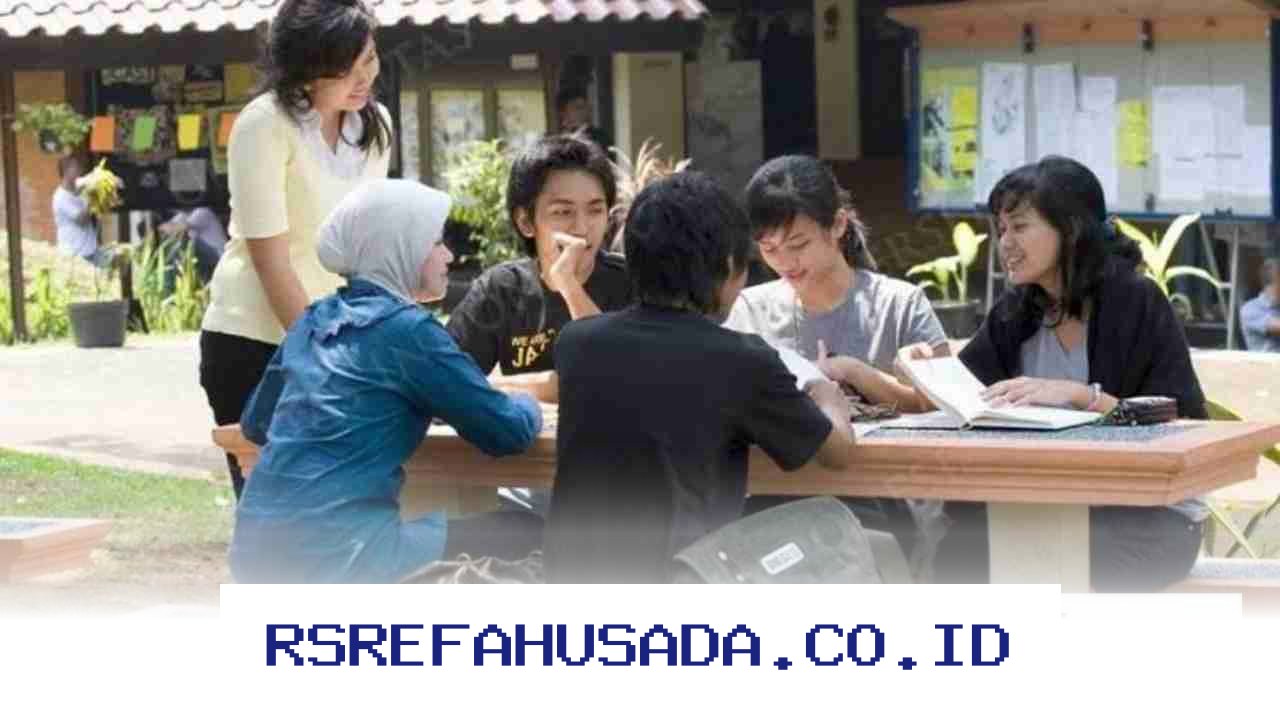 PTN Unggulan di Surabaya yang Wajib Kamu Pertimbangkan untuk Kuliah Impian!